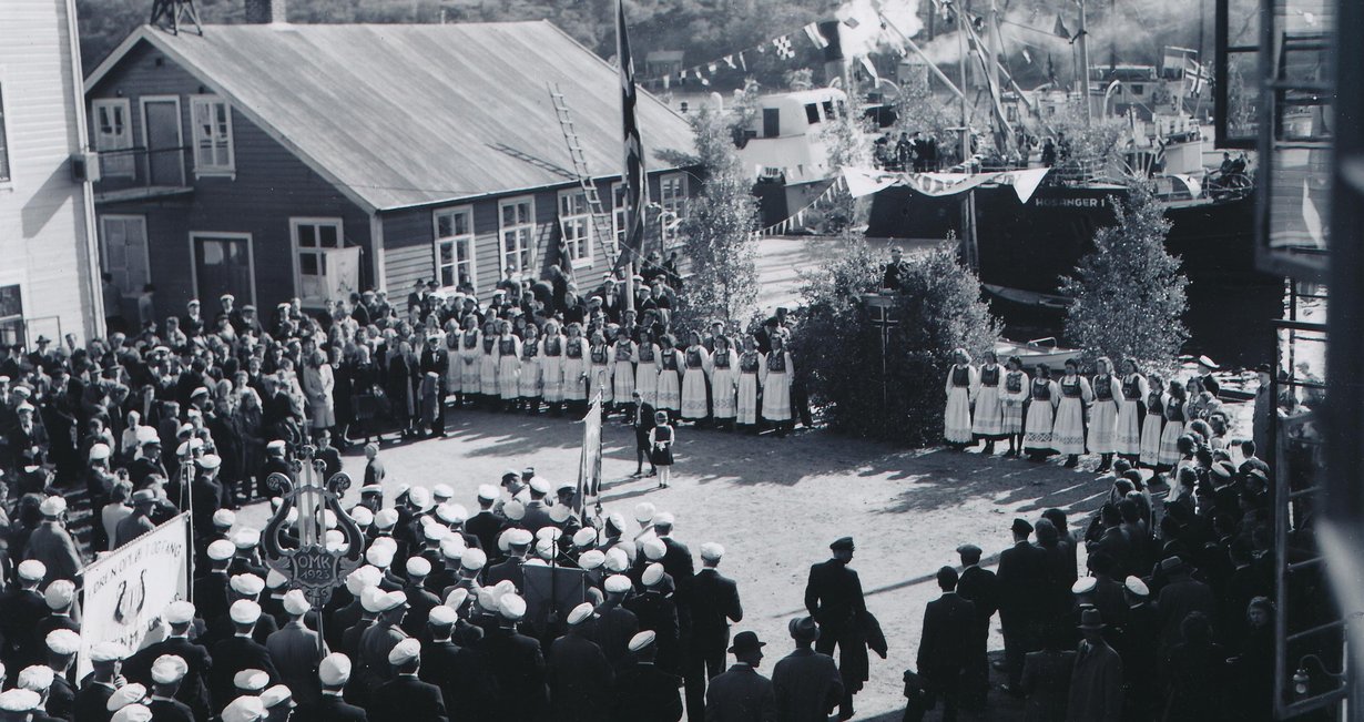4._Songarstevne_pa_Festtangen_1946_Oybo_1